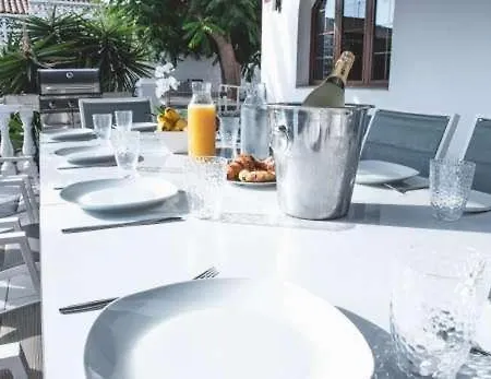 Villa Palms
